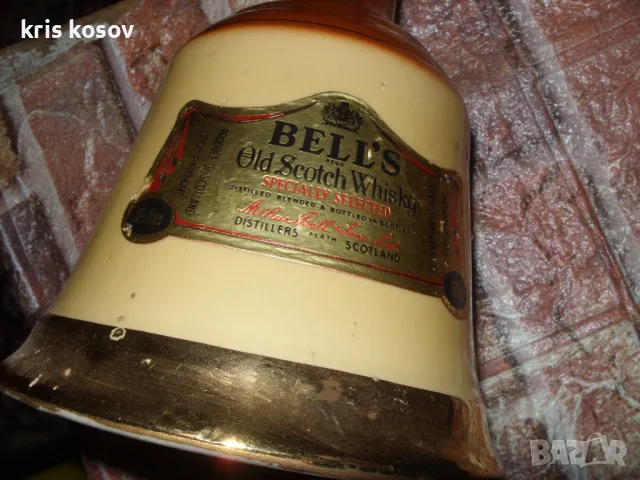 ретро оргинална шотландска порцеланова бутилка BELLS, снимка 1 - Колекции - 49309365