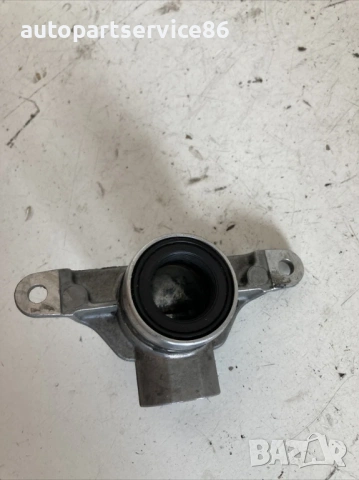 Фланец за вентилация CDI за Mercedes S320 W221 (2008) A6420100131, снимка 2 - Части - 54056558