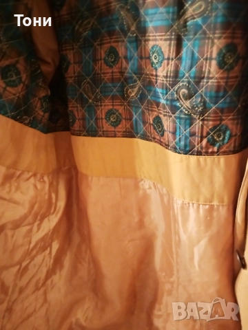 Ново Дамско Зимно Яке с Качулка L, снимка 4 - Якета - 51813261