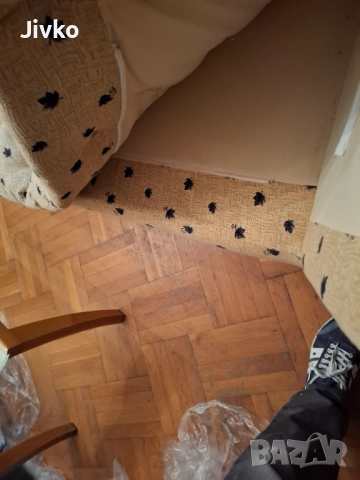 Лежанка, снимка 4 - Дивани и мека мебел - 52863424