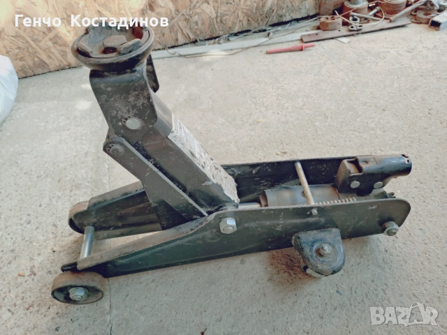 Продавам крик хидравличен тип гущер, снимка 5 - Други инструменти - 53640748