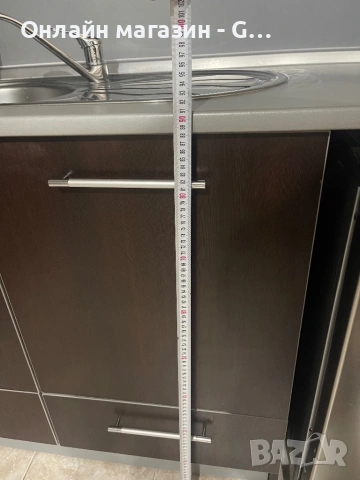 Кухненско обзавеждане 3.70 м с вградени уреди, снимка 17 - Кухни - 53637884