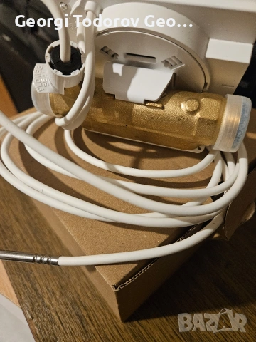 Топломер Qundis за топлофикация., снимка 2 - Печки, фурни - 53577841