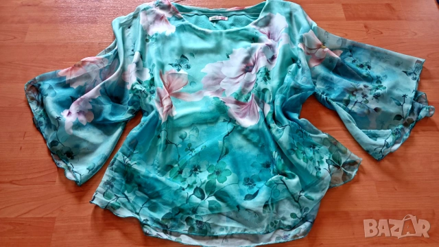 Италианска красива блуза, снимка 2 - Корсети, бюстиета, топове - 54008473