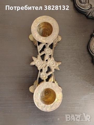 стар метален свещник