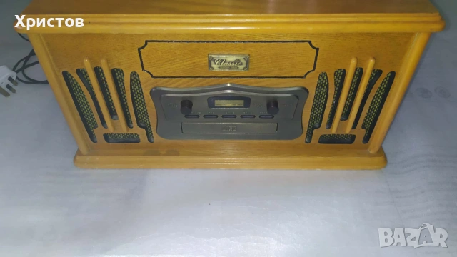 Ретро Грамофон,Касета,СД 3 в едно в отлично състояние от чужбина