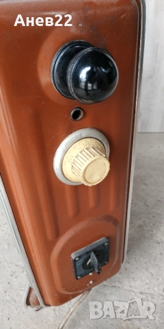 Продавам ел. смядовски радиатор 2500W, снимка 2 - Радиатори - 51979032