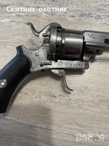 Френски револвер от 19 век, снимка 5 - Антикварни и старинни предмети - 53146997
