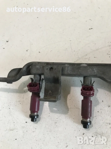 Горивна рейка с инжектори за Mazda 3 1.6 бензин 16V (2005) 195500-3310