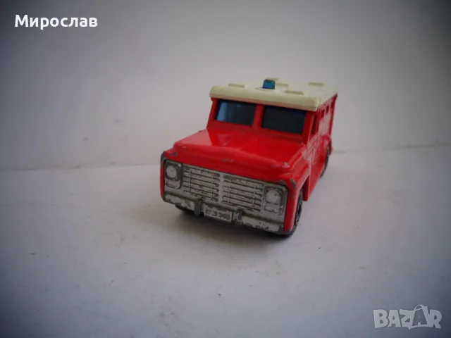 MATCHBOX ARMORED TRUCK ИНКАСО КОЛИЧКА ИГРАЧКА МОДЕЛ, снимка 2 - Колекции - 47724393