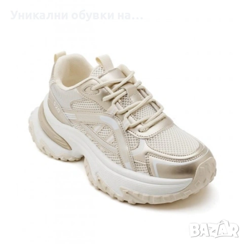Дамски маратонки в златист цвят