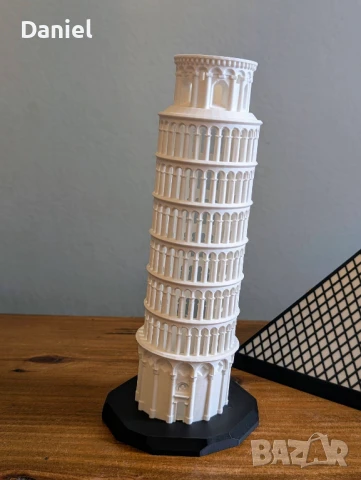 Многоцветна Лампа Пиза, снимка 3 - Настолни лампи - 51385291