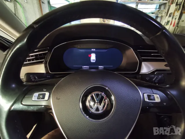 VW Passat, снимка 6 - Автомобили и джипове - 50281878