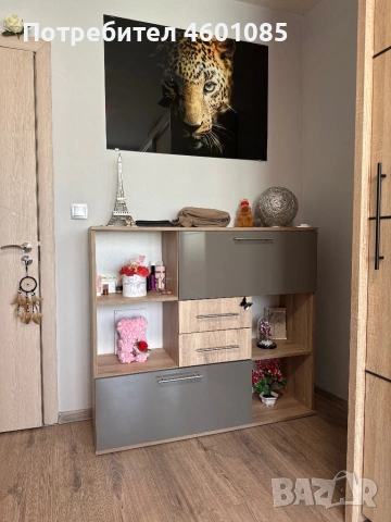 ПРОДАВАМ ШКАФ ЧИСТО НОВ