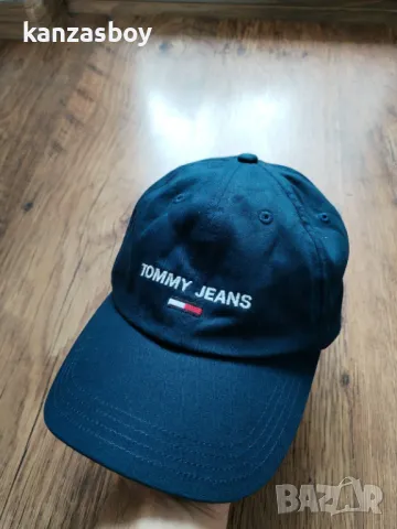 tommy hilfiger - страхотна мъжка шапка , снимка 2 - Шапки - 50211408