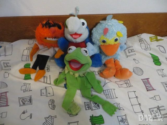 Кукли за театър от улица "Сезам"
