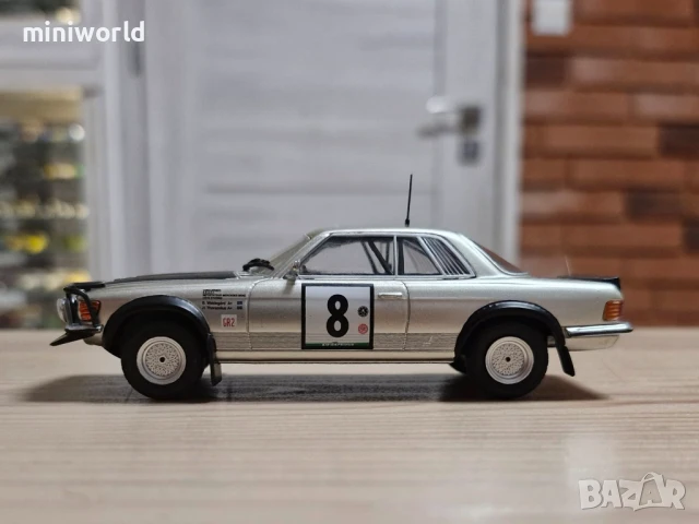Mercedes Benz 500 SLC n.8 1980 - мащаб 1:43 на IXO/Altaya моделът е нов в PVC дисплей-кейс, снимка 2 - Колекции - 51209013