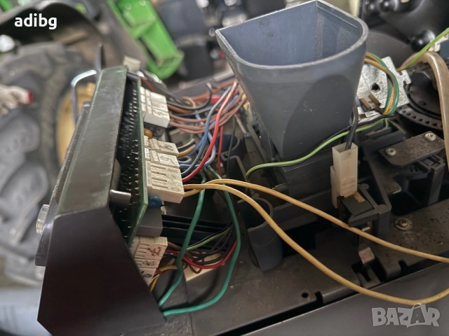 На Части - Saeco Magic Profi, снимка 10 - Кафемашини - 53473742