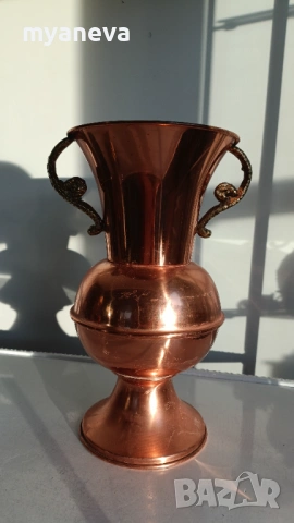 Медна амфора, ваза с бронзови дръжки. , снимка 5 - Вази - 53541368