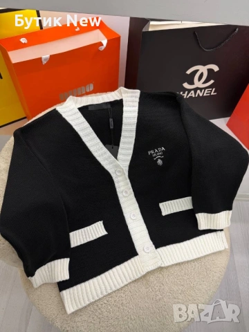 Жилетка Прада 