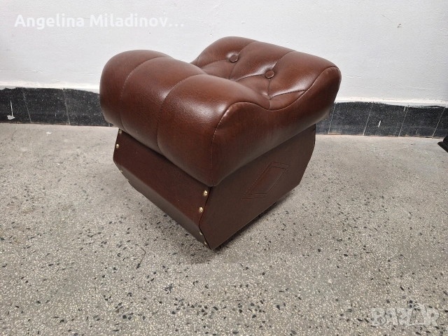 Кожена табуретка, сандъче, снимка 5 - Дивани и мека мебел - 53686431