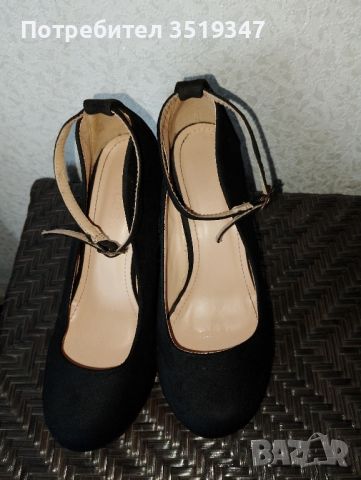 Черни Велурени обувки , снимка 2 - Дамски обувки на ток - 45825694