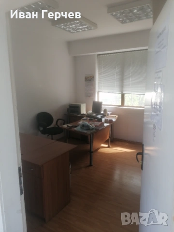 под наем - офис 14 кв.м. - Пловдив, снимка 2 - Офиси - 54246849