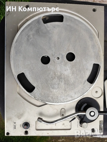 Продавам грамофони за части