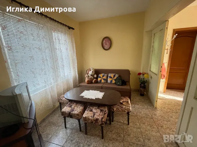 Продавам къща близо до гр. Плевен, снимка 13 - Къщи - 46959994