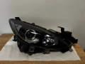 Десен халогенен оригинален фар за Mazda 3 BM 2015., снимка 1