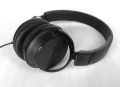 Слушалки Philips със страхотен звук и активно шумоподтискане - много качествени и удобни., снимка 1 - Слушалки и портативни колонки - 45156136