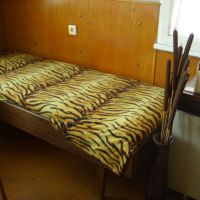 Единично легло с матрак 190/80, снимка 1 - Спални и легла - 45160606