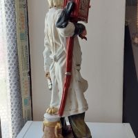 Испанска порцеланова фигура,Арт порцелан-ръчна работа, снимка 12 - Други ценни предмети - 45239715