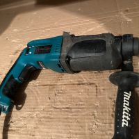 Перфоратор Makita HR2470FT   780W  , снимка 8 - Други инструменти - 45145932