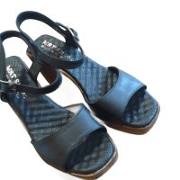 Дамски черни сандали на платформа, снимка 4 - Сандали - 45960781
