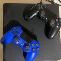 PlayStation 4 с джойстици и игри, снимка 1 - PlayStation конзоли - 45463556
