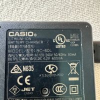 Оригинално зарядно за цифров фотоапарат CASIO BC-60L, снимка 5 - Батерии, зарядни - 45865709
