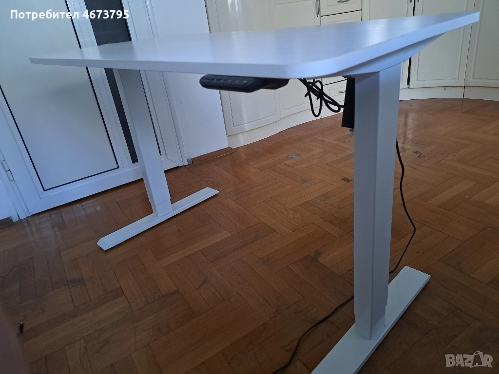 Бюро с регулируема височина, снимка 1