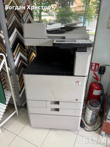 Продавам цветна копирна машина Canon C3320i, снимка 1