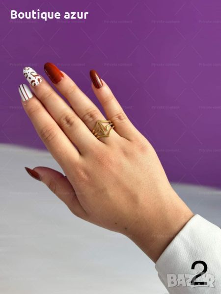 Дамски пръстен от неръждаема стомана със златисто покритие и красива текстура, снимка 1