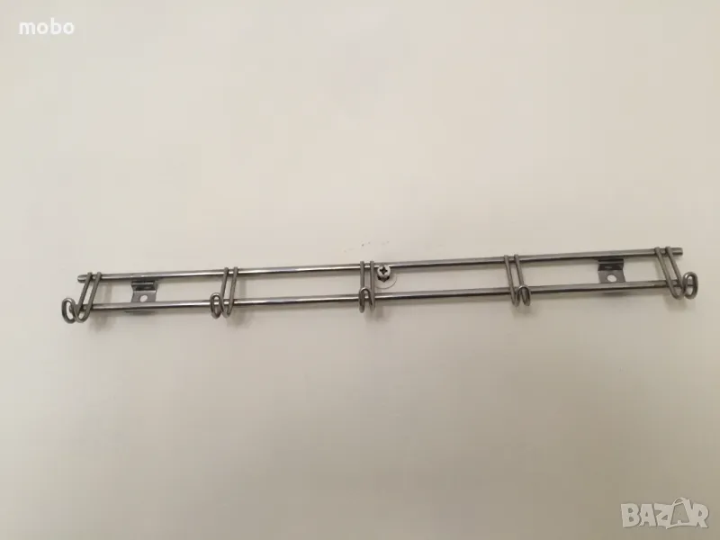 Закачалка с 5  броя закачалки,  размери: дължина 33см,  височина 2см Материал: хром-никел , снимка 1