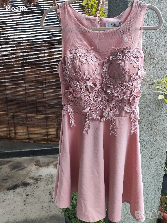Къса рокля с дантела , снимка 1