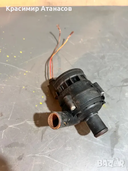 A2118350364. Циркулационна водна помпа за Мерцедес Ц-класа W204.  , снимка 1