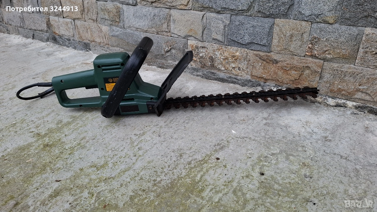 Английски електрически храсторез Black Decker, снимка 1