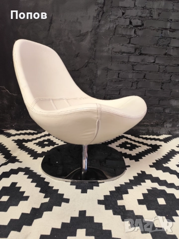 Въртящ се стол Tirup Poltrona , снимка 2 - Столове - 52434492