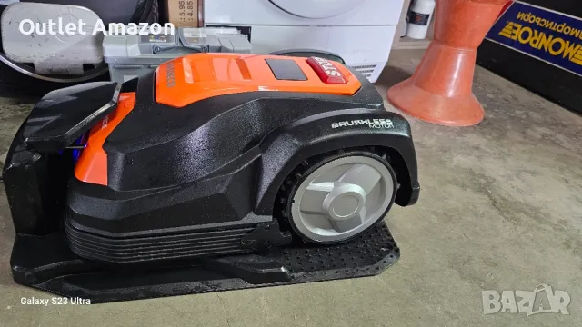 Косачка-робот Yard Force , снимка 2 - Градинска техника - 49704976