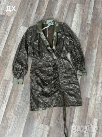 Тъмно зелена рокля ASOS с етикет