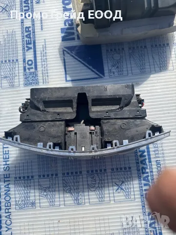 Часовник решетки духалки парно централна конзола Мерцедес W221 Mercedes A2218300954, снимка 2 - Части - 49976327