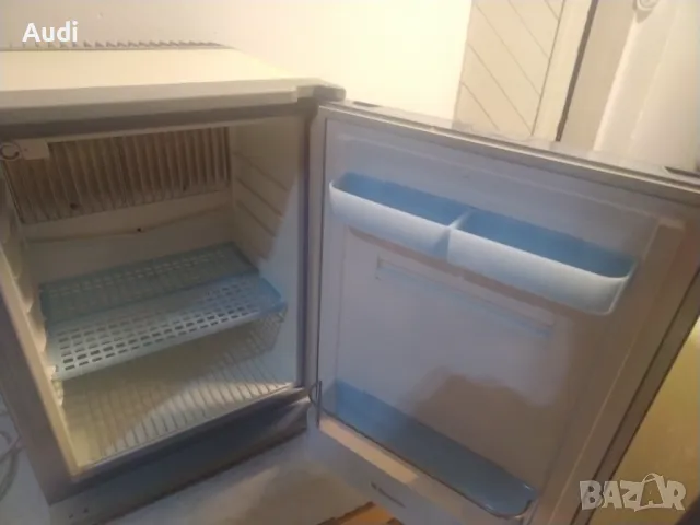 Амонячен хладилник тип мини бар /  мини хладилник обем 36.7 литра DOMETIC   , снимка 14 - Хладилници - 50048877