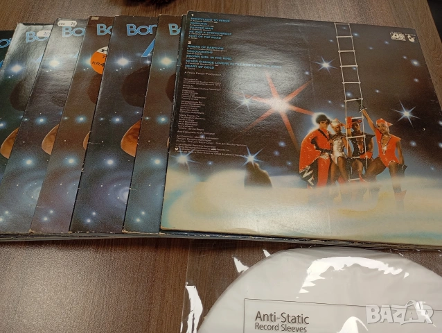 LP Грамофонни плочи с албуми Boney M - Oceans of Fantasy/Take The Heat Off Me/Nightflight to Venus, снимка 7 - Грамофонни плочи - 53011911